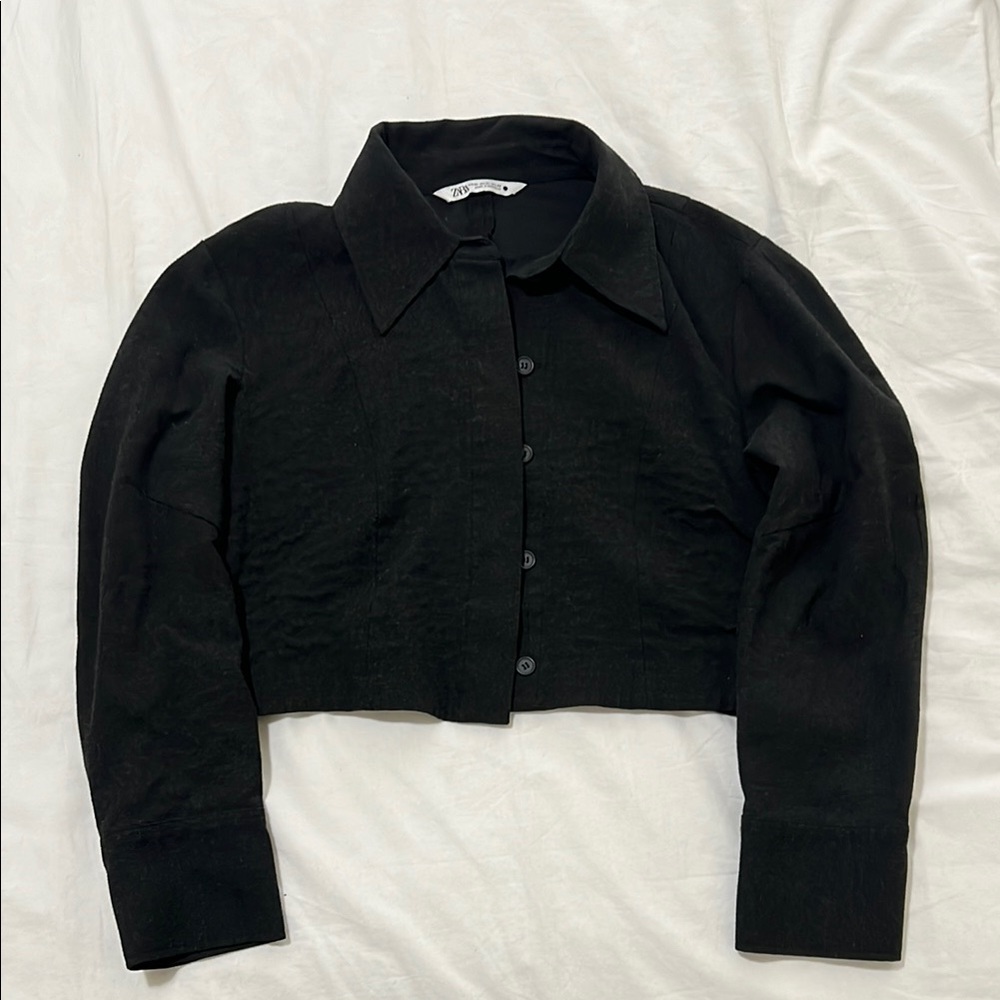 Zara Black Cropped Button-Up Shirt